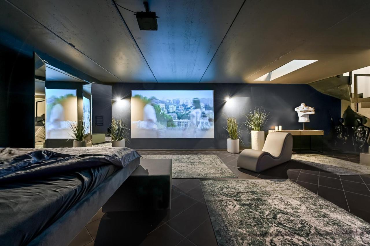شقة Jacuzzi Cinema Loft كاوناس المظهر الخارجي الصورة