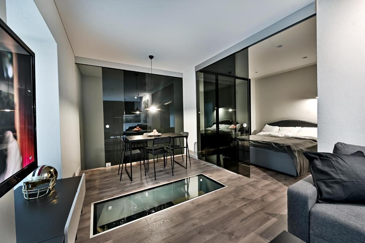 شقة Jacuzzi Cinema Loft كاوناس المظهر الخارجي الصورة